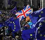 بیش از نیمی از بریتانیایی‌ها خواهان ماندن در اتحادیه اروپا هستند 